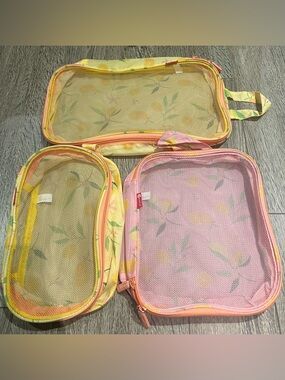 Lemon Print Mesh Packing Cube Set in Yellow & Pink